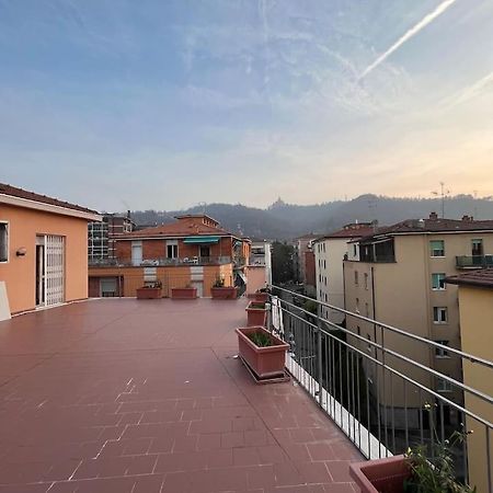Camere In Appartamento Condiviso Vista San Luca Bolonha Exterior foto
