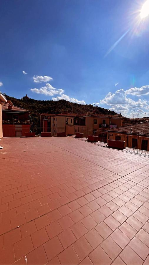Camere In Appartamento Condiviso Vista San Luca Bolonha Exterior foto