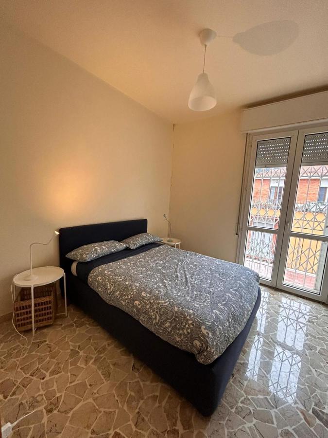 Camere In Appartamento Condiviso Vista San Luca Bolonha Exterior foto